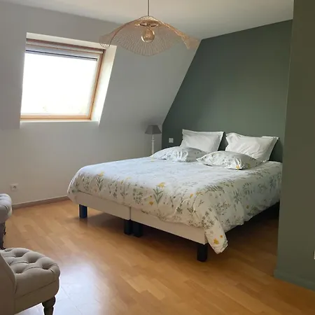 דירה Magnifique A 100 M De La *