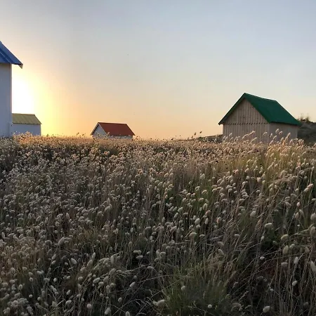 Magnifique A 100 M De La * אגון קוטוויל