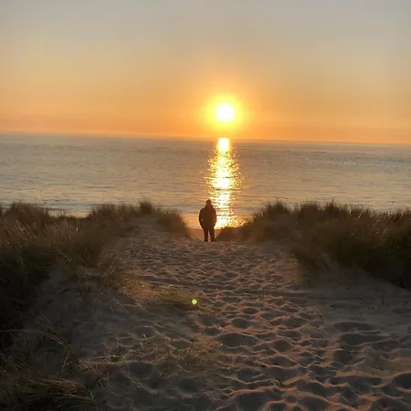Magnifique A 100 M De La דירה